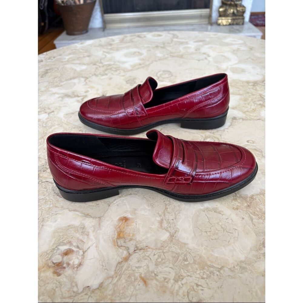 NEW! ECCO Women Dress Classic 15 ECCO Croc Embossed Red Leather Loafers - Picture 6 of 13